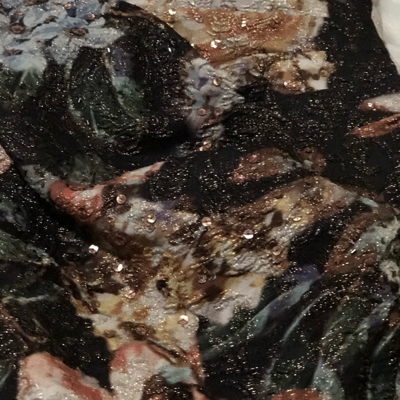 Dress - Picture 6 of 7